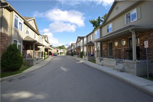 Dan Ferguson | 2247 Rymal Rd E #250, Stoney Creek, ON L8H 2V8, Canada | Phone: (905) 574-3038
