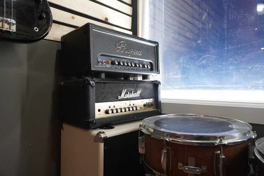 Burrow Media Recording Studios | 2527 Baseline Rd Unit 203, Ottawa, ON K2C 0E3, Canada | Phone: (613) 212-1575