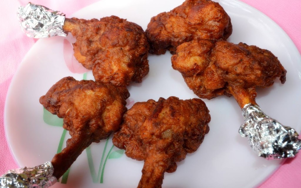 Salt & Pepper | 35 Brunel Rd #4, Mississauga, ON L4Z 3E8, Canada | Phone: (905) 568-9900
