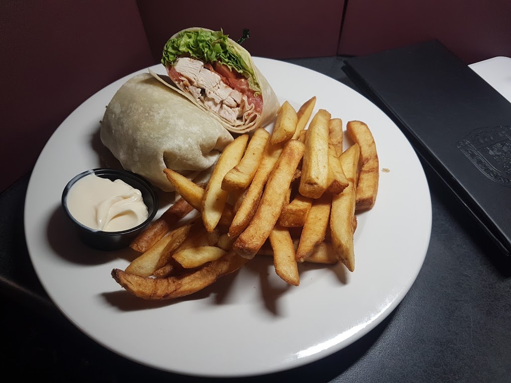 Fonthill Butcher and Banker | 1440 Pelham St, Fonthill, ON L0S 1E0, Canada | Phone: (289) 897-9449