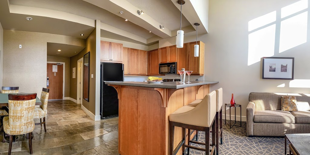 Fairways Hotel on the Mountain | 1376 Lynburne Pl, Victoria, BC V9B 6S1, Canada | Phone: (778) 401-2020