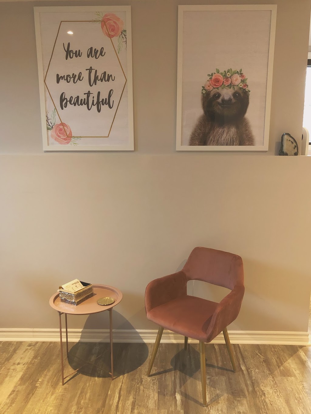 Just Browsing | 6500 Blossom Trail Dr, Greely, ON K4P 1R6, Canada | Phone: (613) 292-6018