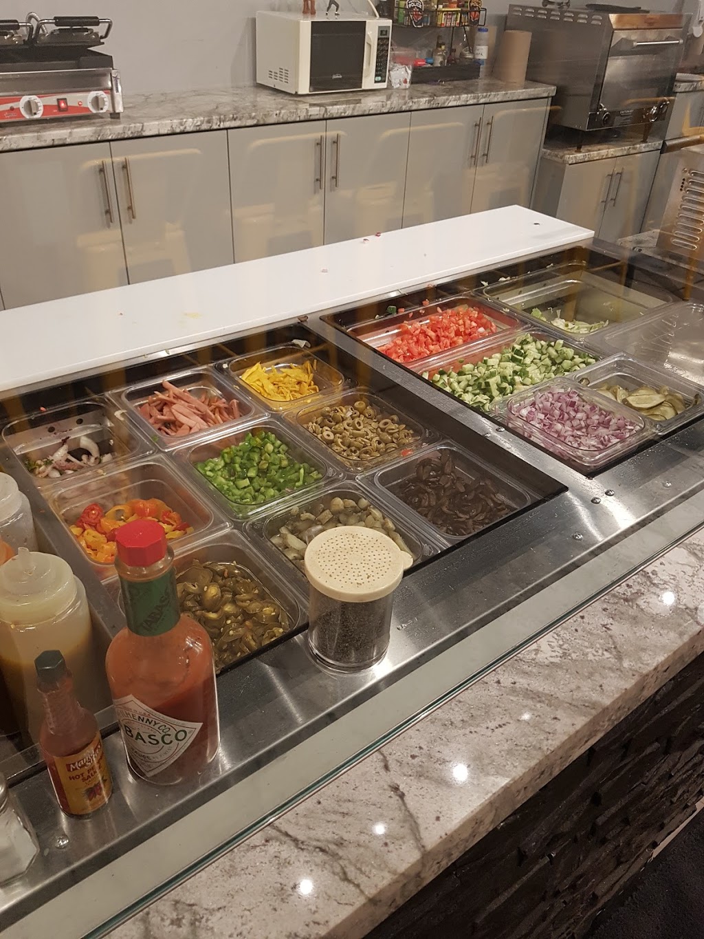 Poppis Pizzeria & Grill | 14-1812 Rymal Rd E, Hamilton, ON L8W 3N3, Canada | Phone: (905) 692-9779