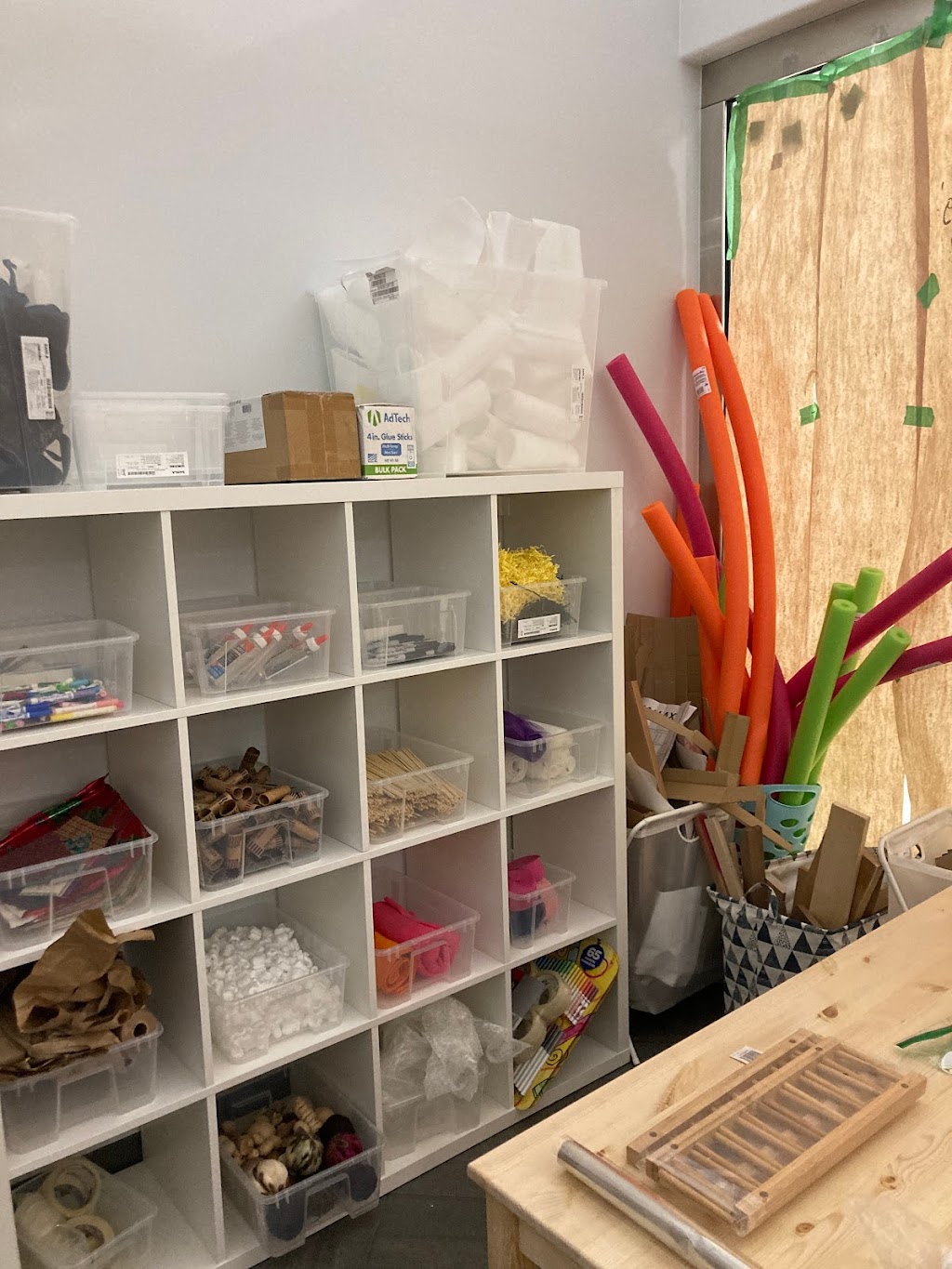 Artpourings Studio | New Horizon Mall, 260300 Writing Creek Cres, Balzac, AB T4A 0X8, Canada | Phone: (587) 500-3403