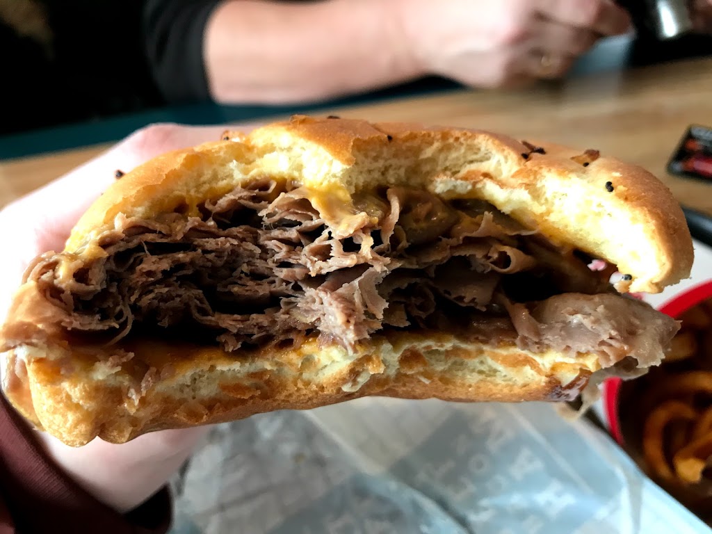 Arbys | 6624 Lundys Ln, Niagara Falls, ON L2G 1V2, Canada | Phone: (905) 374-0808