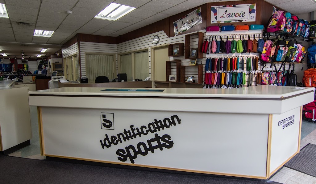Identification Sport | 2233 Chem. du Plateau N, La Baie, QC G7B 0G7, Canada | Phone: (418) 677-2106