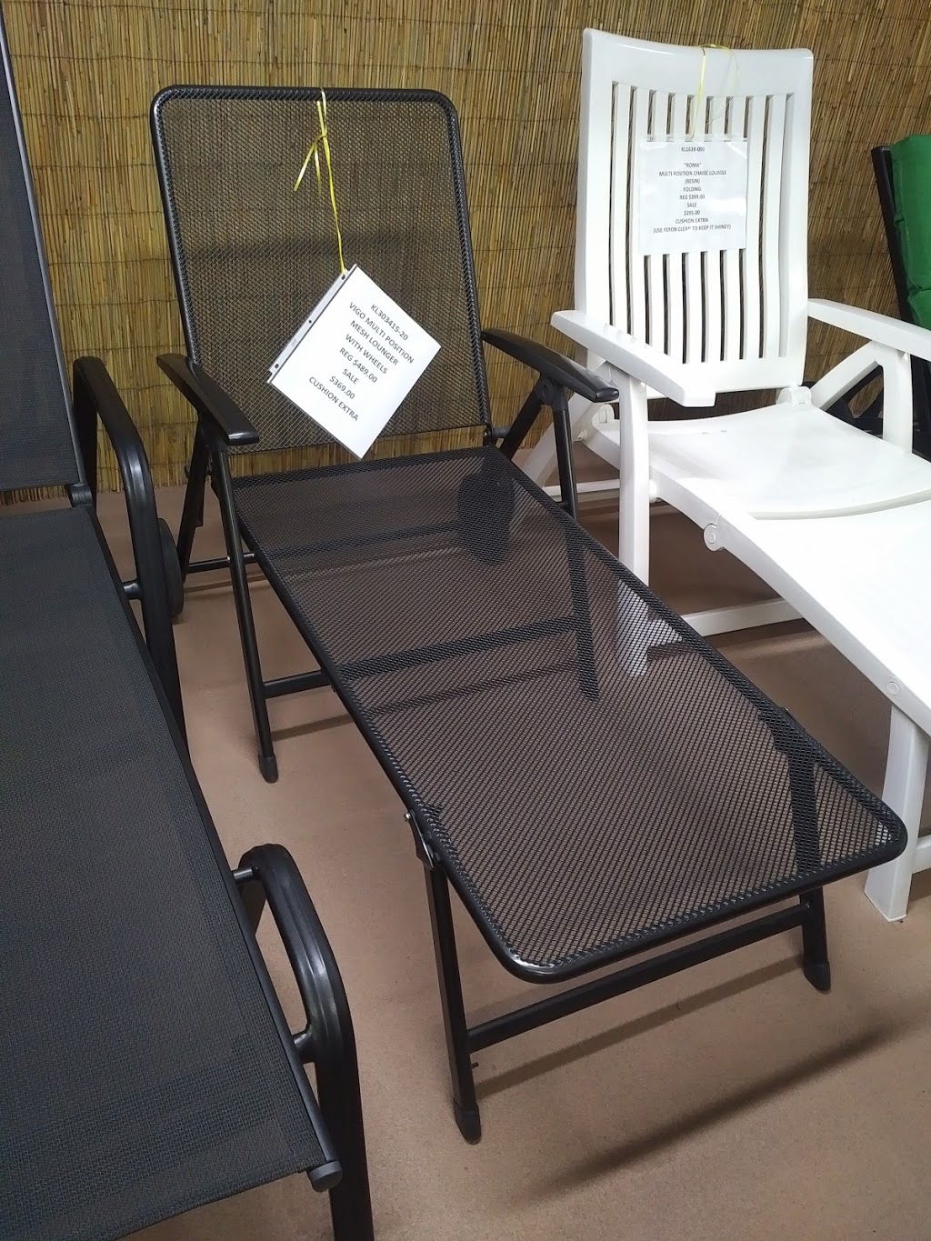 Rova Patio | 1525 Chemong Rd, Peterborough, ON K9J 6X2, Canada | Phone: (705) 876-9707