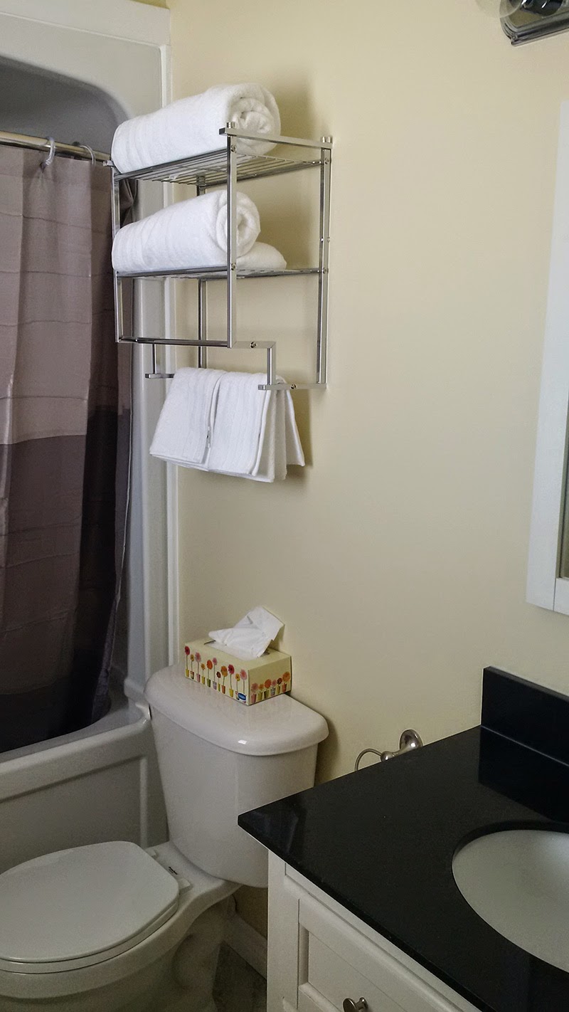 Peninsula Motel | 143 Hwy 6, Wiarton, ON N0H 2T0, Canada | Phone: (519) 534-1129