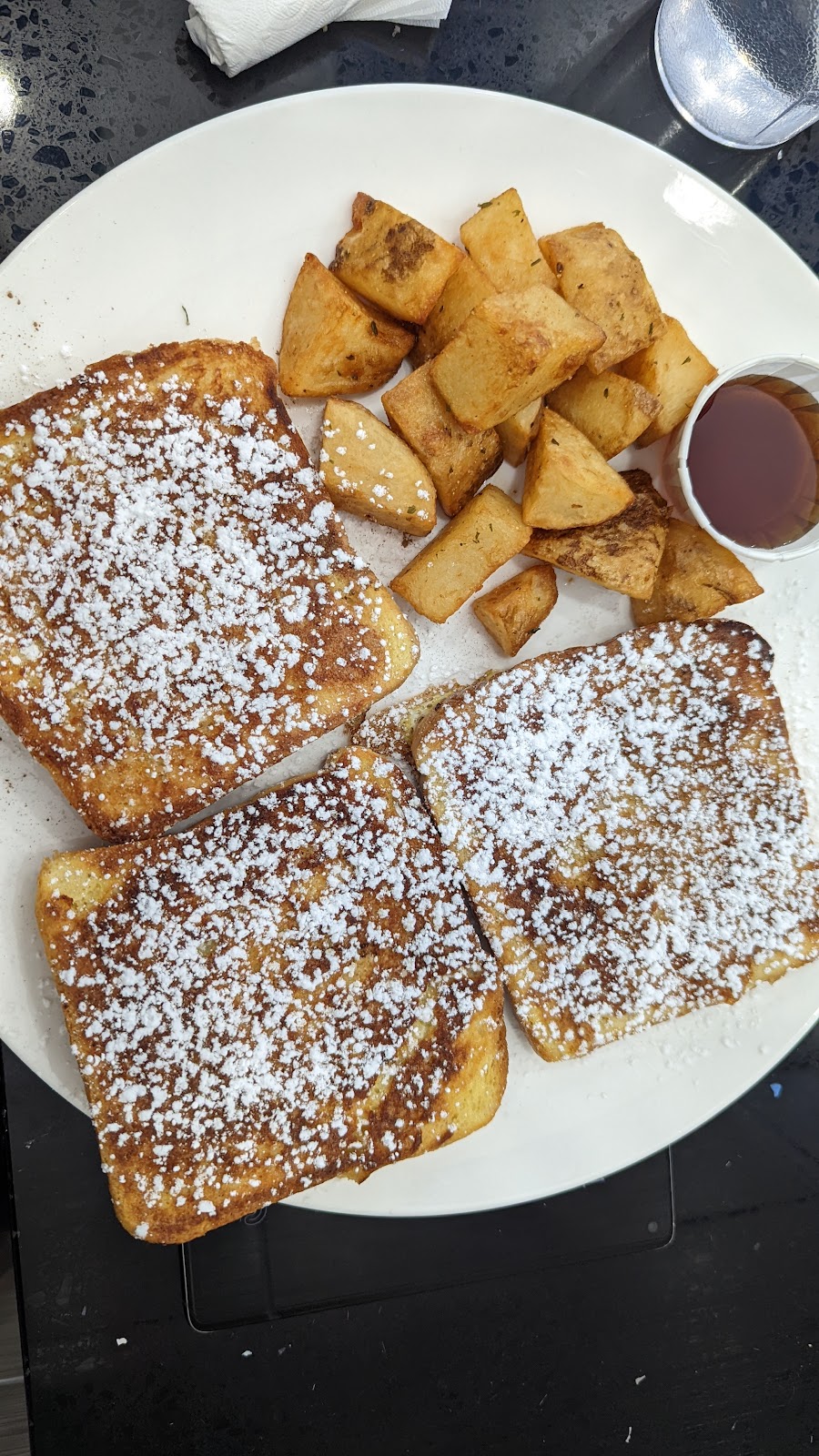 Halibut House Fish & Chips | 7555 Montrose Rd, Niagara Falls, ON L2H 2E9, Canada | Phone: (905) 354-4666