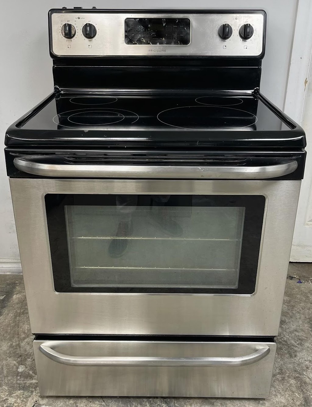 Express Appliance Repair | 278 Erb St E, Waterloo, ON N2J 1N7, Canada | Phone: (519) 578-2962