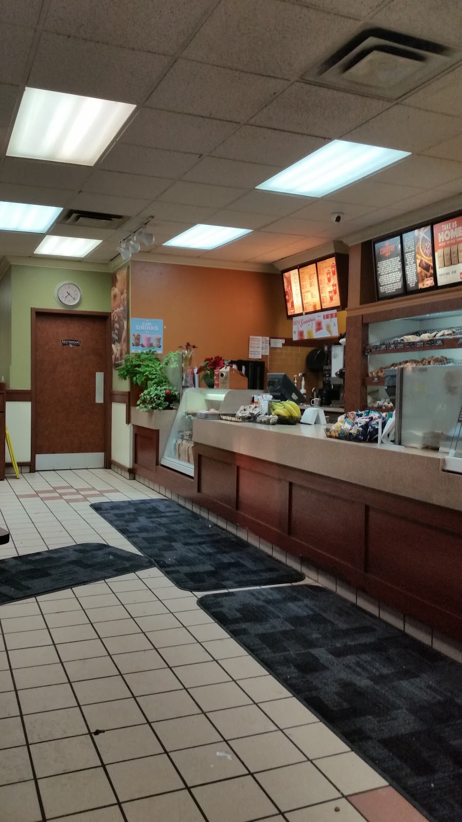 Country Style | 524 Wilson Heights Blvd, North York, ON M3H 2V6, Canada | Phone: (416) 630-4039