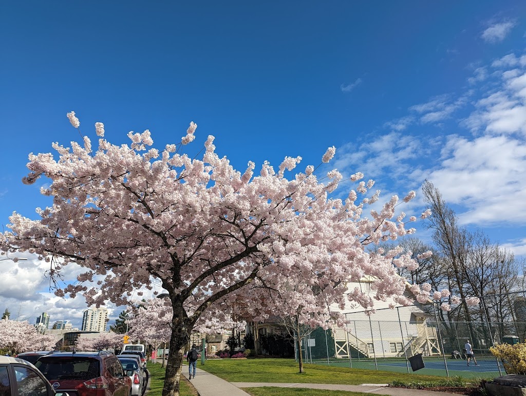 Burnaby South Memorial Park | 6650 Southoaks Crescent, Burnaby, BC V5E 4M7, Canada | Phone: (604) 294-7450