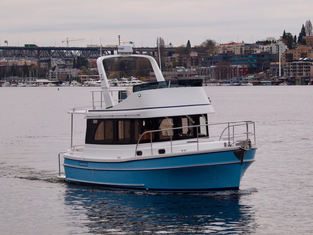 Calibre Yacht Sales Inc | 1327 Beach Dr, Victoria, BC V8S 2N4, Canada | Phone: (778) 432-2628