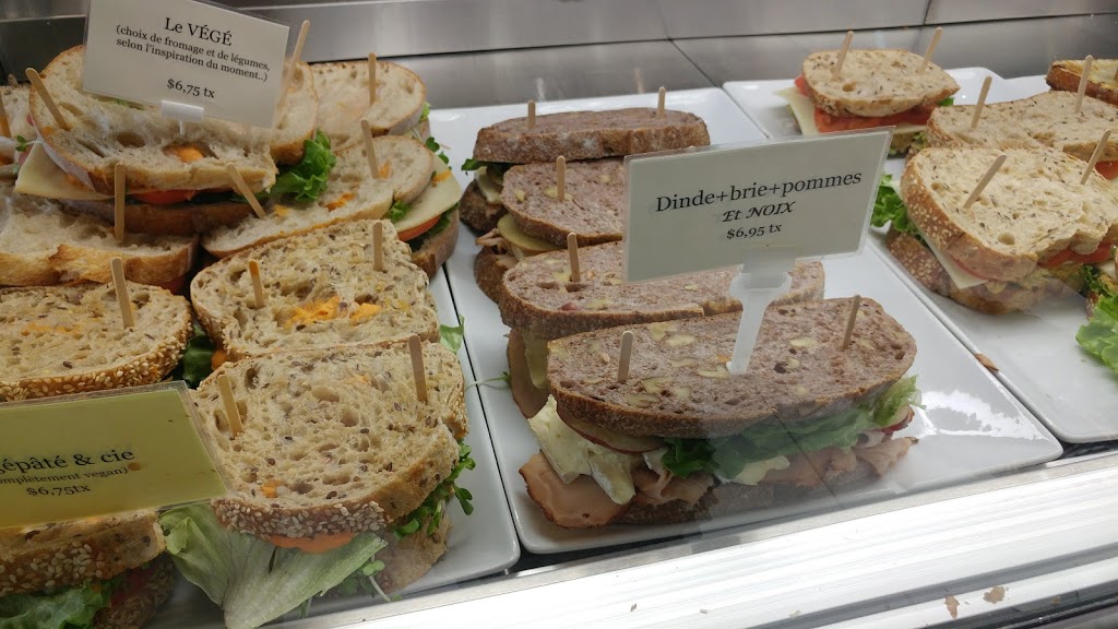 Boulangerie Saint-Viateur | 602 Rue Notre Dame, Joliette, QC J6E 9E1, Canada | Phone: (450) 755-4575