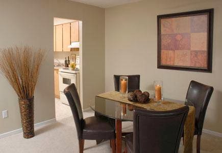 The Riversides | 1591 Lycée Place, Ottawa, ON K1G 5X9, Canada | Phone: (613) 600-2457