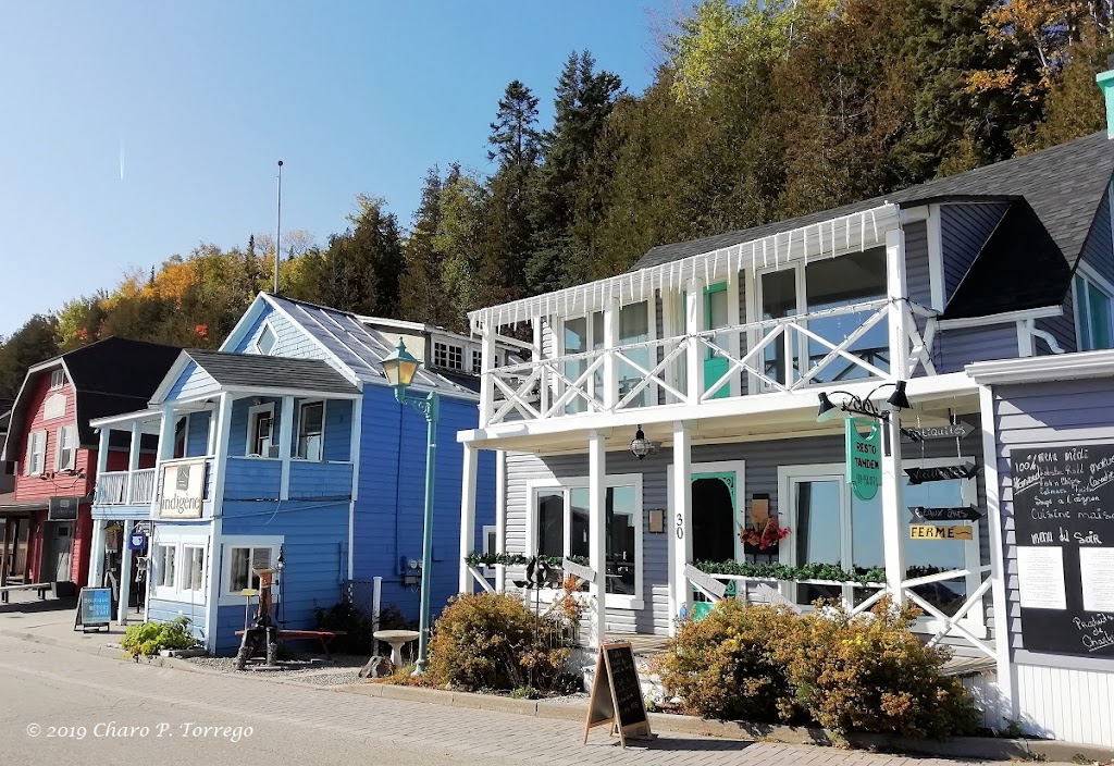 Gîte Du Quai | 90 Quay St, La Malbaie, QC G5A 2W7, Canada | Phone: (418) 665-7214