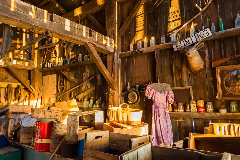 Docville Movie Set | 816 Regional Rd 17, Newcastle, ON L1B 1L9, Newcastle, ON L1B 1L9, Canada | Phone: (905) 261-3151