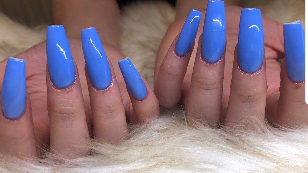 Élégance beauté IVL Studio | 222 Rue de lÉcole, McMasterville, QC J3G 1C9, Canada | Phone: (438) 836-5767