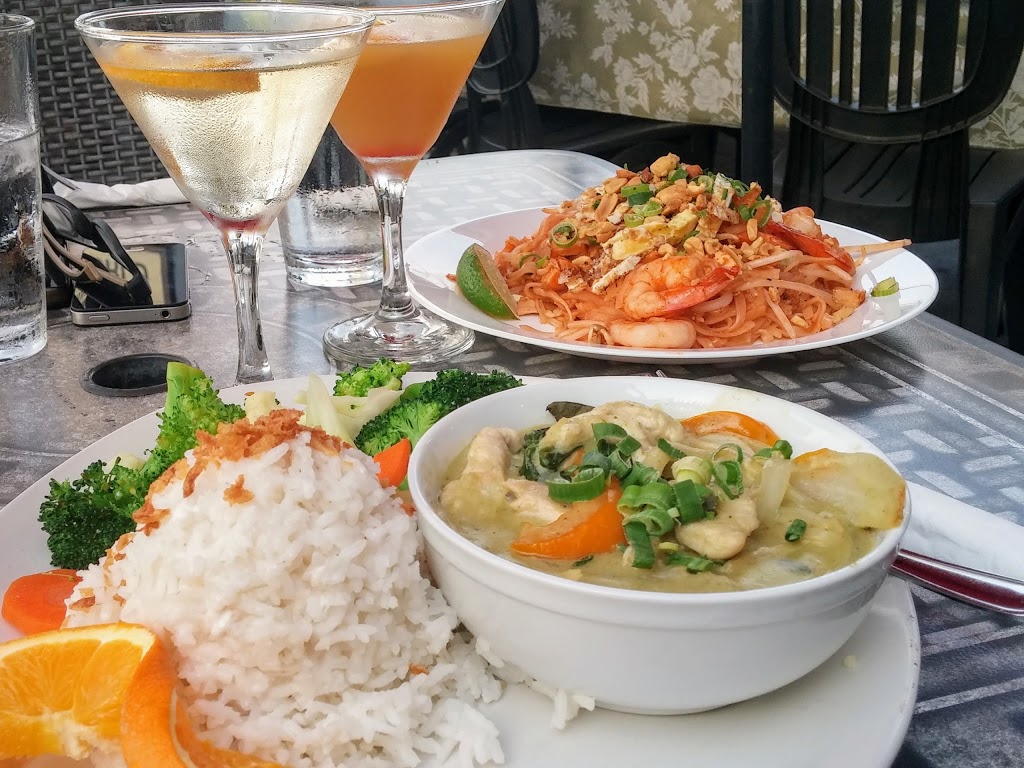 Cambo Beach Restaurant | 914 Lakeshore Dr, Penticton, BC V2A 1B7, Canada | Phone: (778) 476-7888