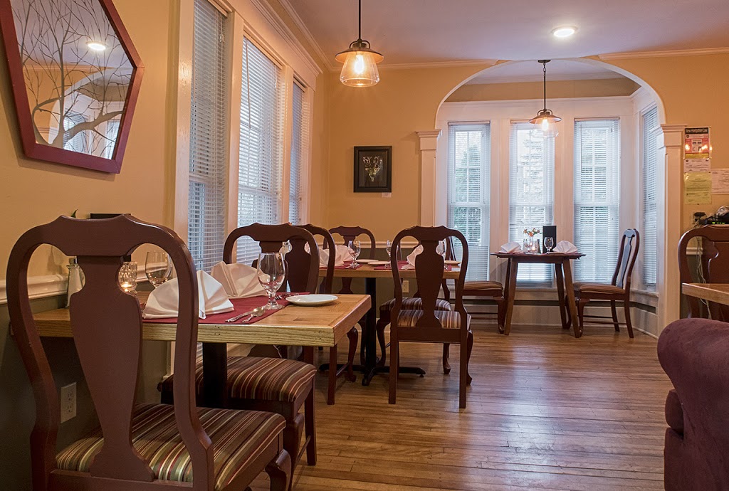 Parsons Street | 1 High St, Colebrook, NH 03576, USA | Phone: (603) 331-3190