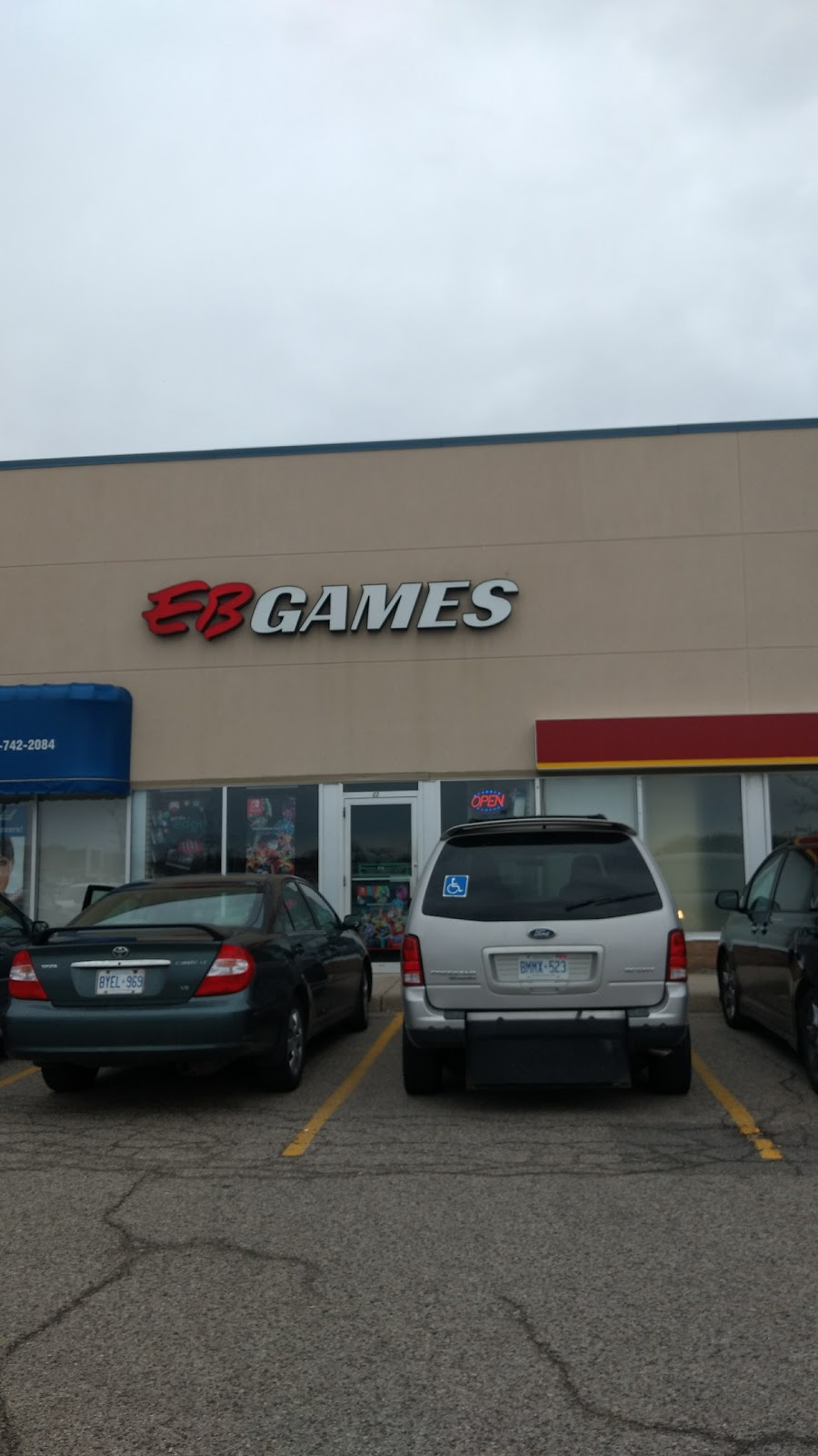 EB Games | 245 Strasburg Rd, Kitchener, ON N2E 3W7, Canada | Phone: (519) 745-8695