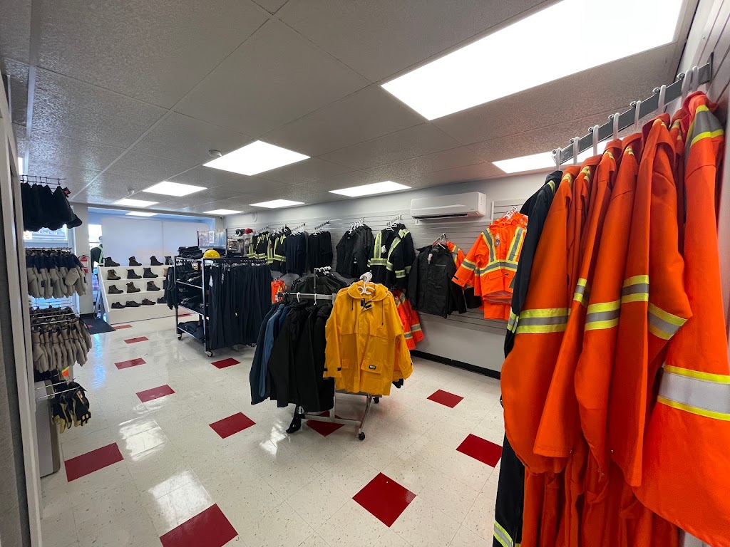 Le magasin Sumacom | 330 Rue Laurier, Disraeli, QC G0N 1E0, Canada | Phone: (418) 449-4349
