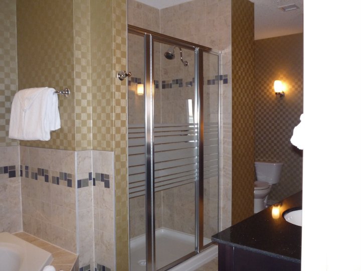 Clearly Superior Glass Inc | 25 Diamond Ave, Spruce Grove, AB T7X 3A5, Canada | Phone: (780) 960-3566