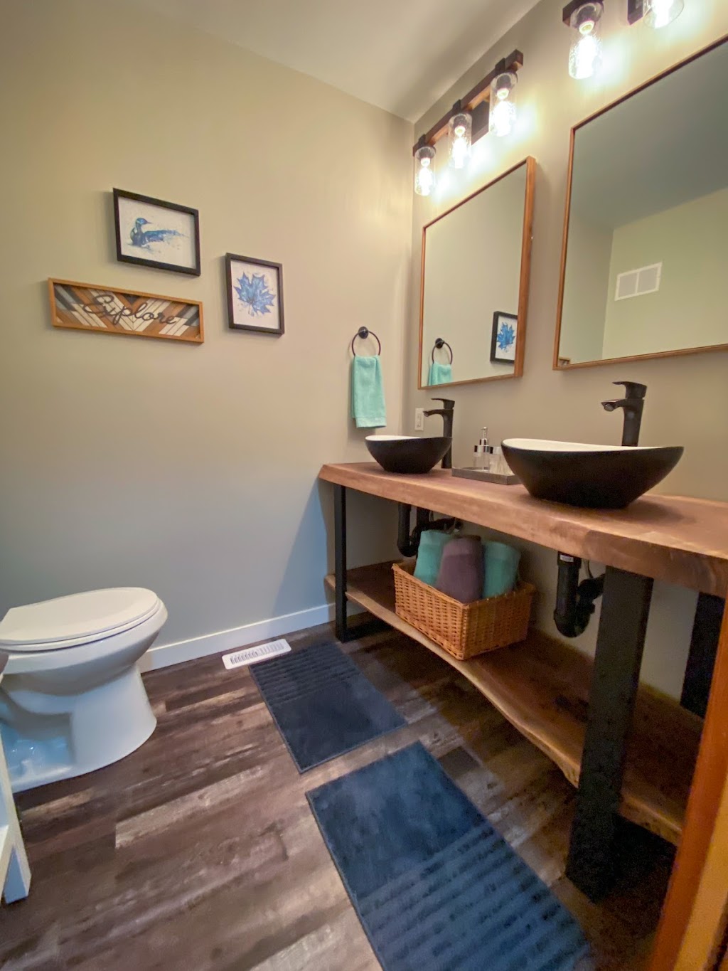 Lakeway Cottage | 10 Danwich Dr, Traverse Bay, MB R0E 2A0, Canada | Phone: (204) 880-0143