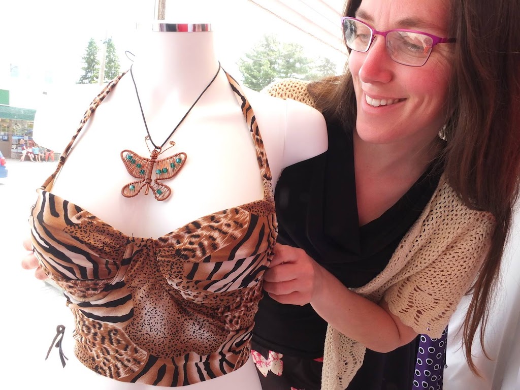 Algonquin Sewing Design Studio | 100 Main St, Sundridge, ON P0A 1Z0, Canada | Phone: (705) 384-2226