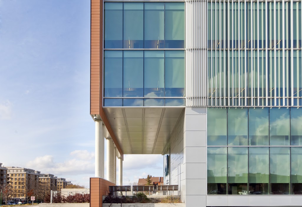 CCQ - Montréal | 1201 Boul Crémazie E, Montréal, QC H2M 0A6, Canada | Phone: (888) 842-8282