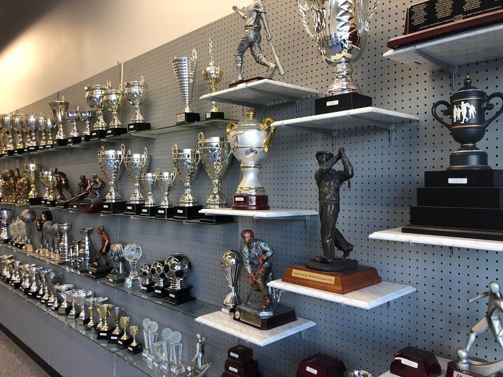 Manhattan Trophies Limited | 3715 Keele St, North York, ON M3J 1N1, Canada | Phone: (416) 636-9820