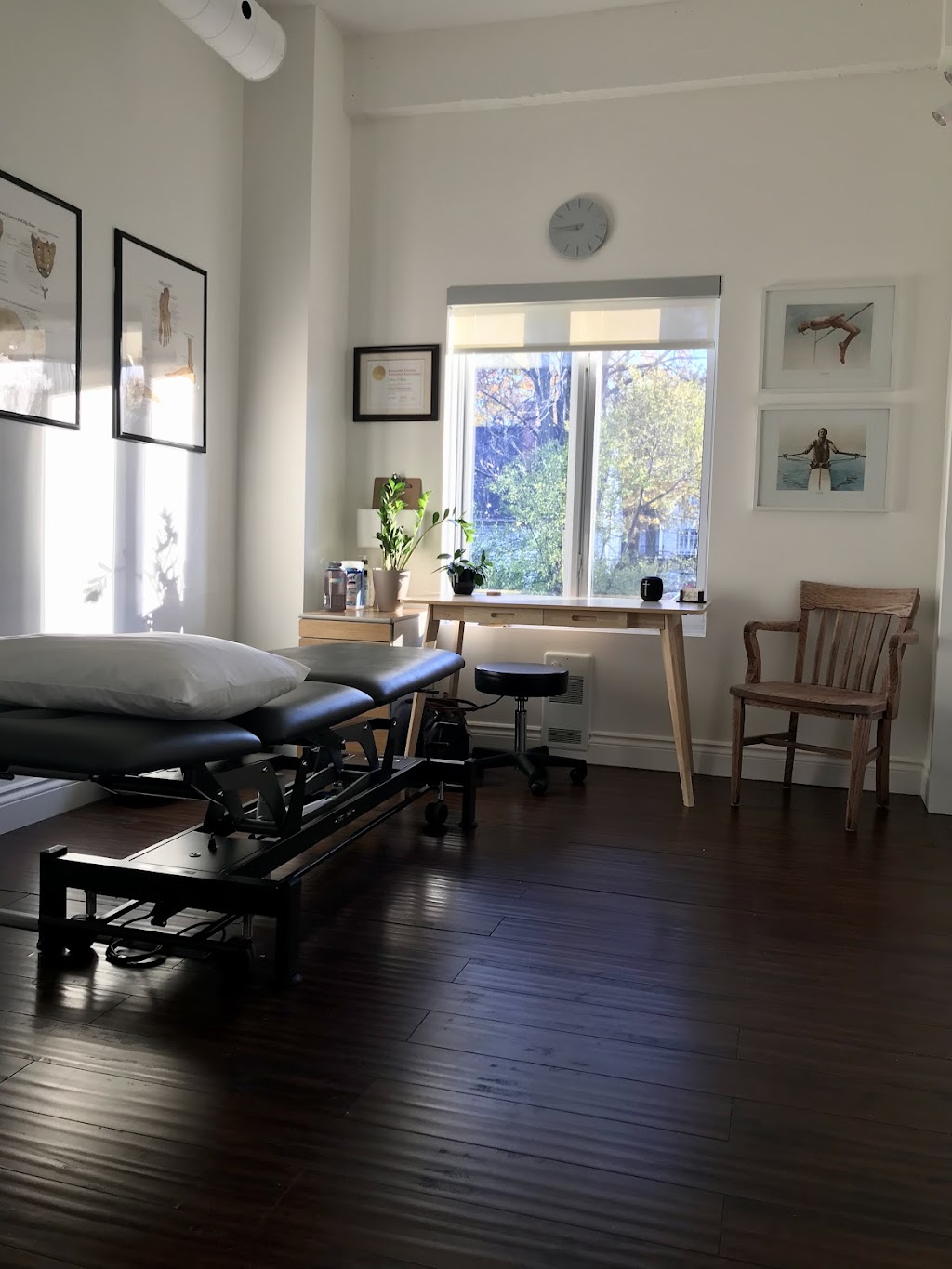 Melissa Gagne Athletic Therapist CAT(C) B.Sc. | 165 Av. Cartier, Pointe-Claire, QC H9X 3A6, Canada | Phone: (514) 266-2567