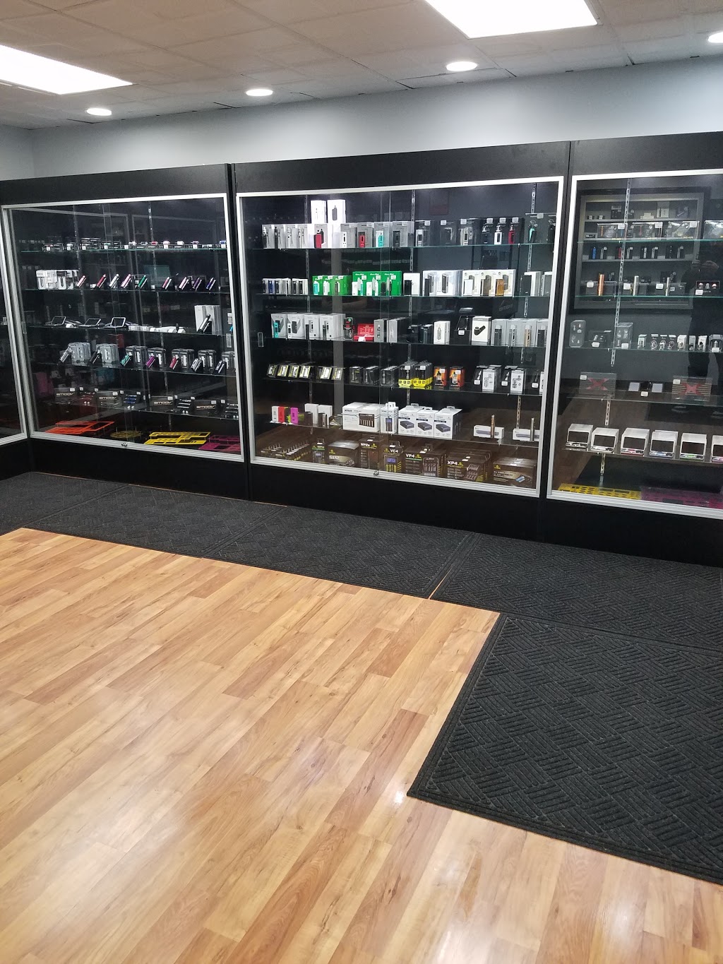 The House Of Vapor Abbott Rd | 1805 Abbott Rd, Lackawanna, NY 14218, USA | Phone: (716) 877-8273