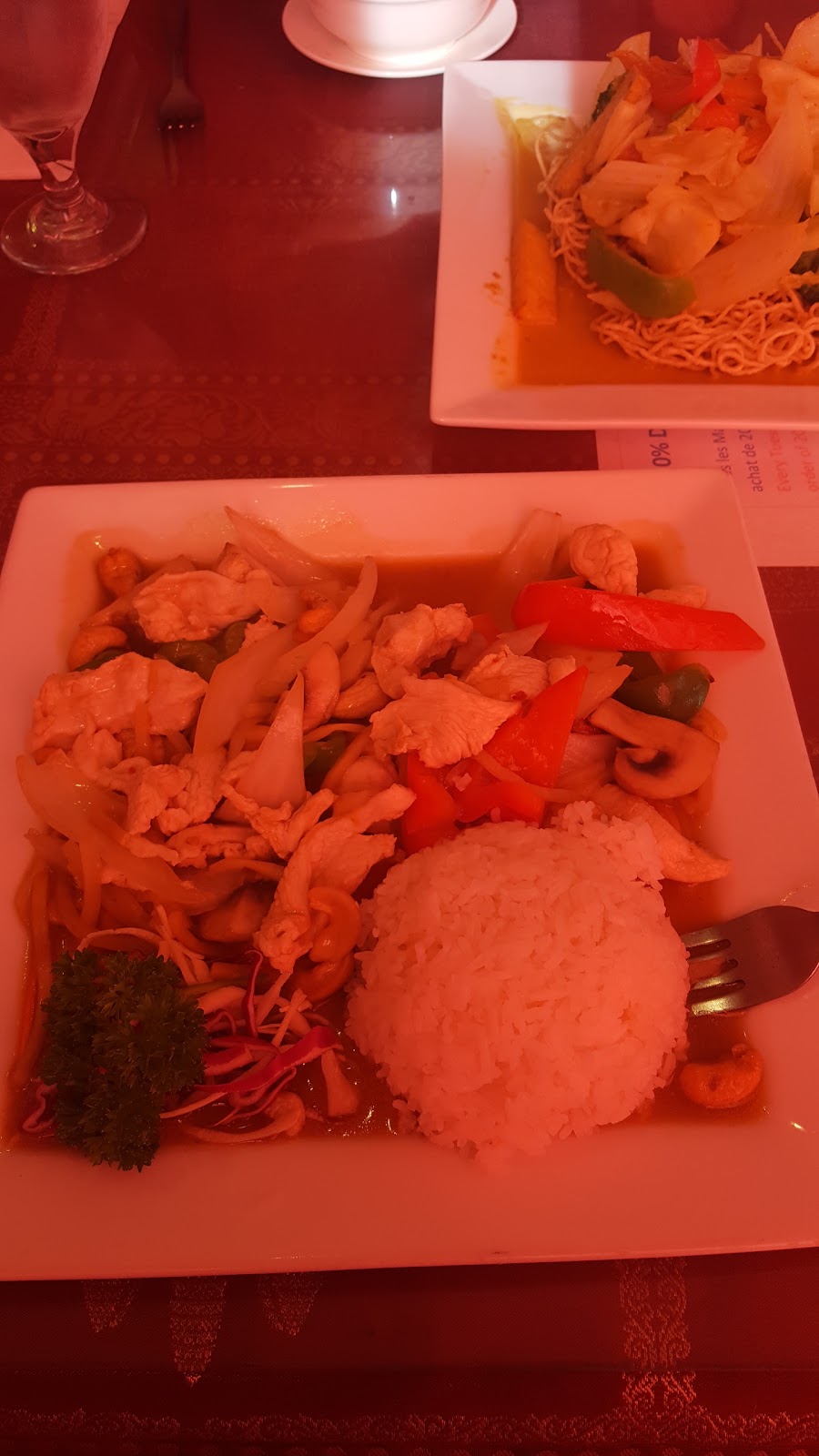Krong Thai | 205 Rue Bellehumeur, Gatineau, QC J8T 8H3, Canada | Phone: (819) 243-5000