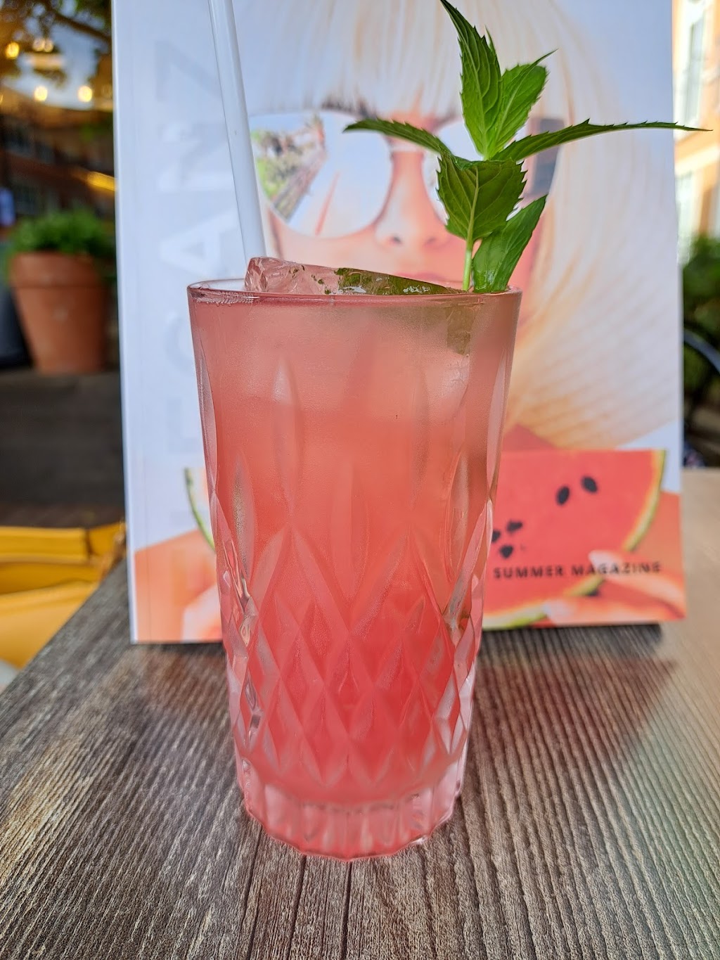Ôra Cafe & Cocktail | 535 Chem. du Bord-du-Lac-Lakeshore, Dorval, QC H9S 2B1, Canada | Phone: (514) 397-0204