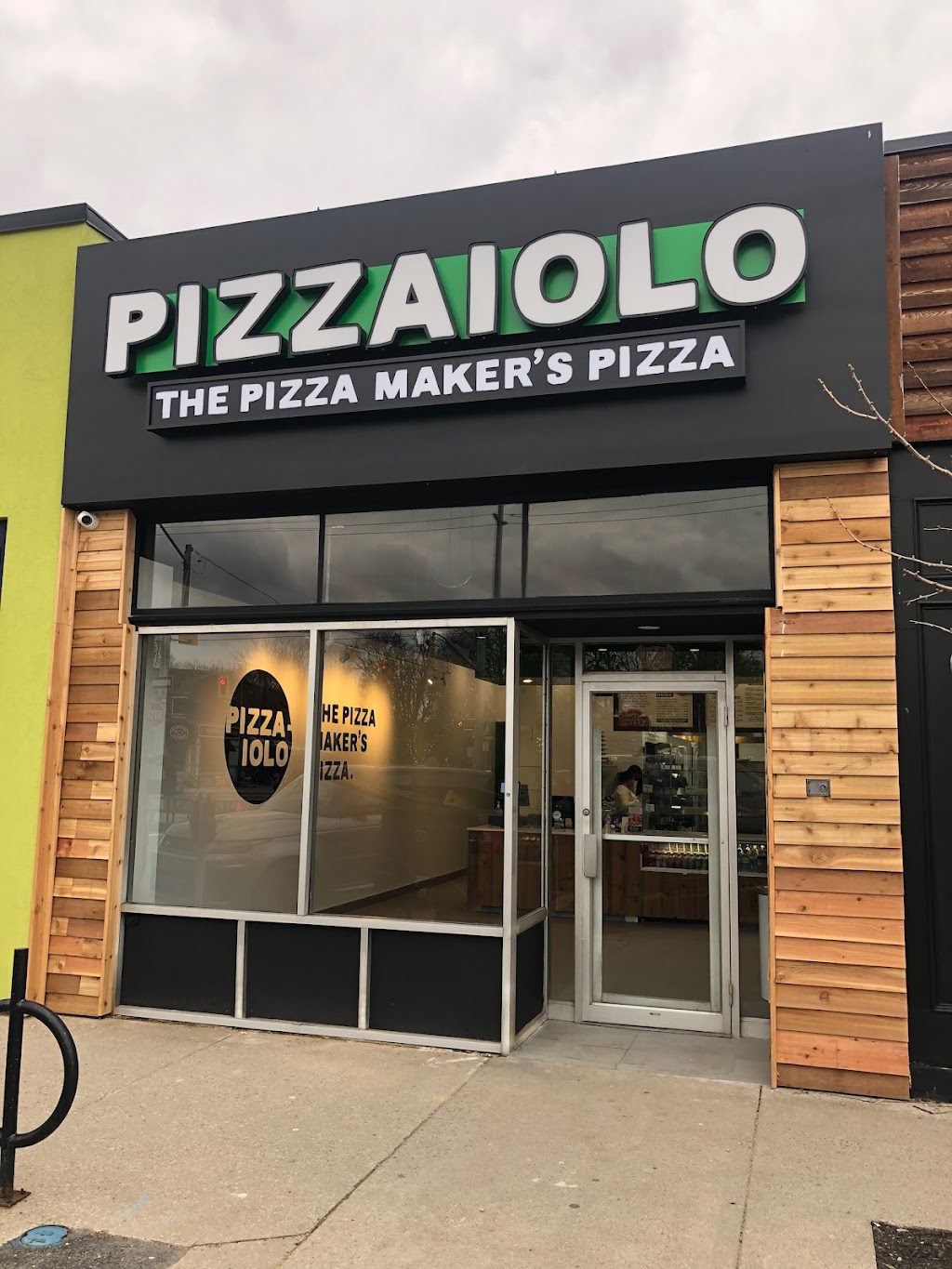 Pizzaiolo | 1009 King St W, Hamilton, ON L8S 1L3, Canada | Phone: (905) 522-6666
