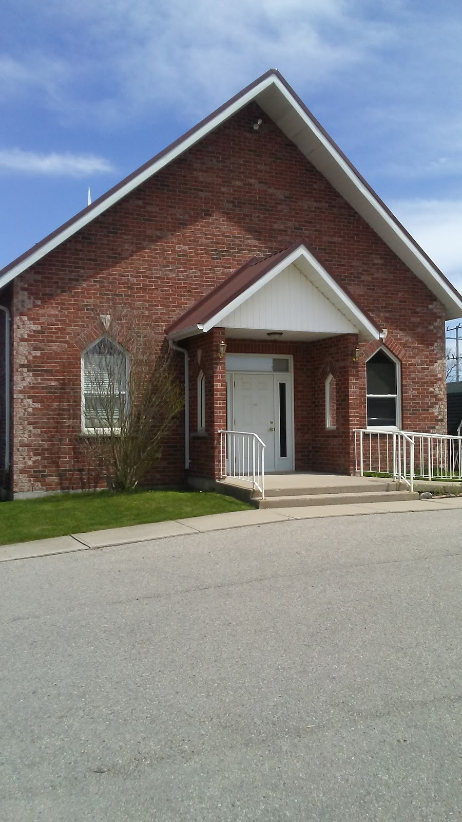 Bible Missionary Church | 35 Toronto Blvd, Clinton, ON N0M 1L0, Canada | Phone: (519) 482-8183