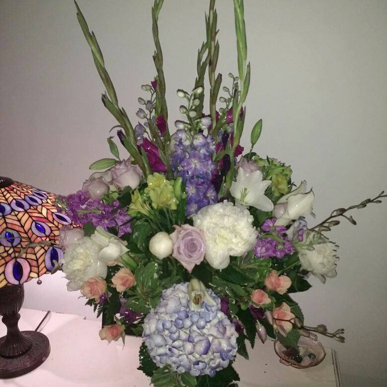 Flowers By Ann, Personally Yours | 66 Hamilton Plank Rd, Port Dover, ON N0A 1N7, Canada | Phone: (519) 583-0973