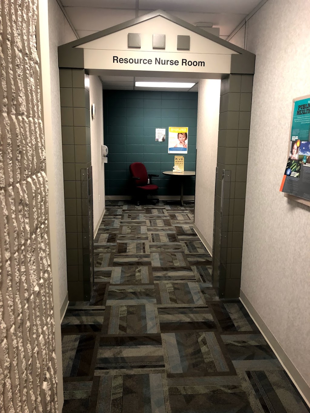 Thornhill Medical Centre | 18 Centre St, Thornhill, ON L4J 1E9, Canada | Phone: (905) 889-3634