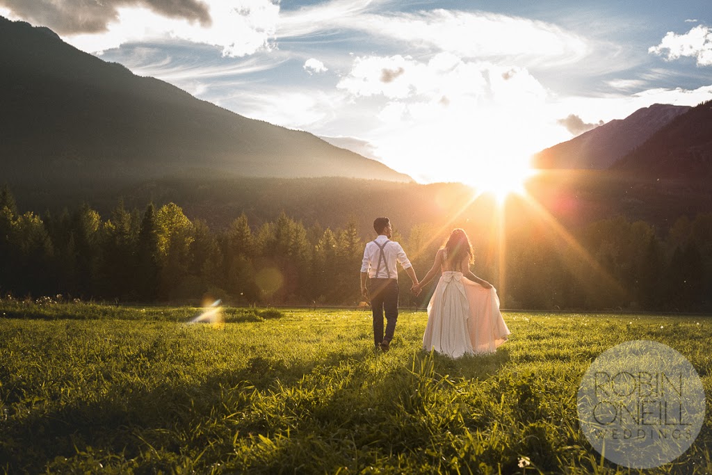 Robin ONeill Weddings | 8317 Crazy Canuck Dr, Whistler, BC V0N 1B9, Canada | Phone: (604) 935-3004