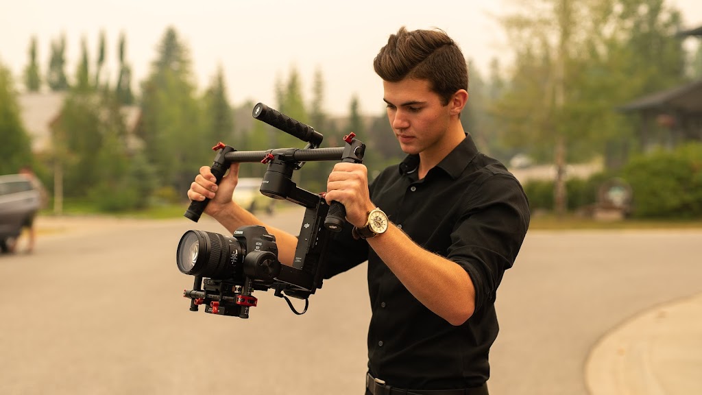 Rocky Mountain Studios | 44 Evanspark Cir NW, Calgary, AB T3P 0B4, Canada | Phone: (587) 225-1041