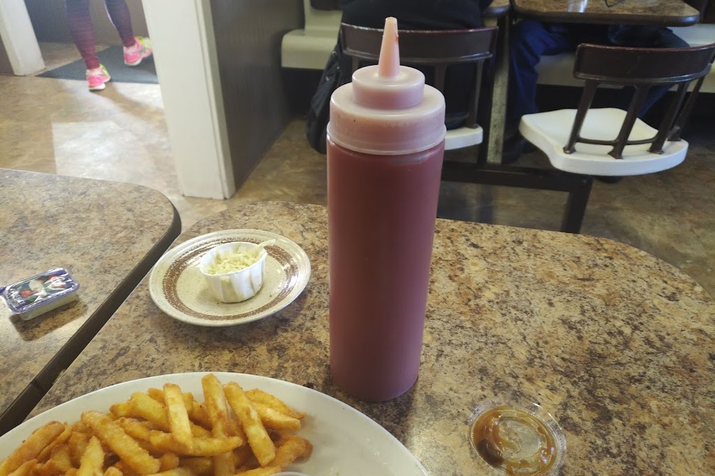 Vinnys Restaurant & Take Out | 487A Main St, OLeary, PE C0B 1V0, Canada | Phone: (902) 859-2020