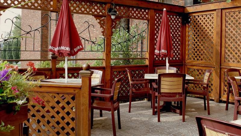 Di Carlo | 28 Rue Dufferin, Granby, QC J2G 4W6, Canada | Phone: (450) 375-0577