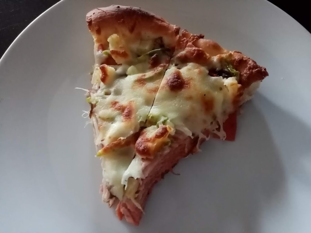 Versatos Pizza | 12753 50 St NW, Edmonton, AB T5A 4L8, Canada | Phone: (780) 413-3440