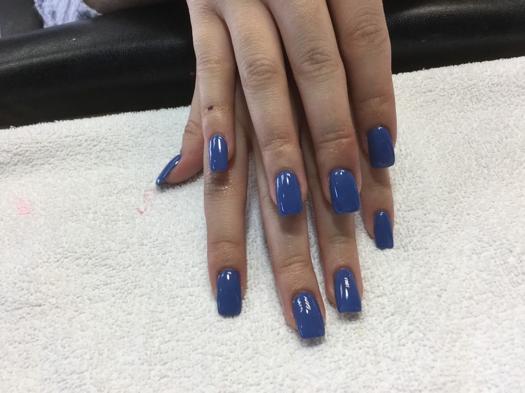 Beyond Nails & Spa | 15570 Yonge St #7, Aurora, ON L4G 1P2, Canada | Phone: (905) 841-9343