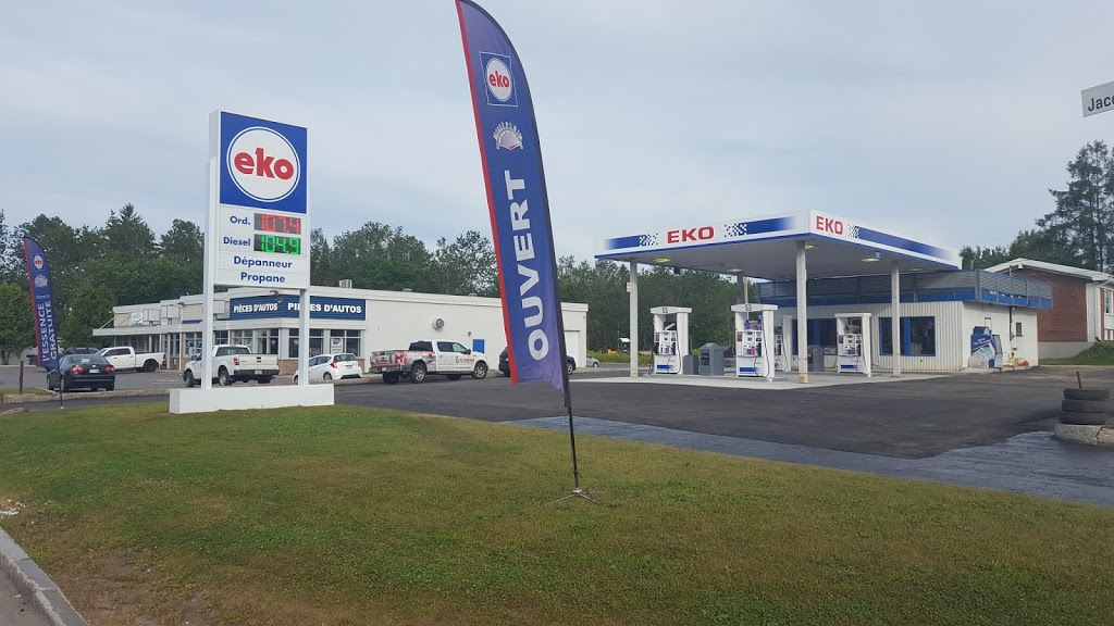 EKO / Station grande ligne Inc | 1011 Rue Jacques-Bédard, Québec, QC G2N 1E4, Canada | Phone: (418) 849-5390
