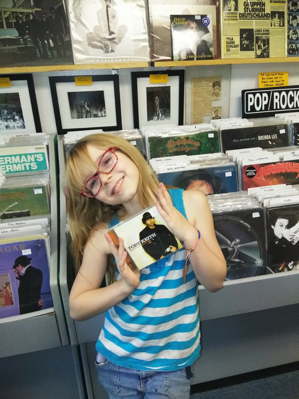 Cool Beat Music and Books | 2445 William St, Cheektowaga, NY 14206, USA | Phone: (716) 259-9228