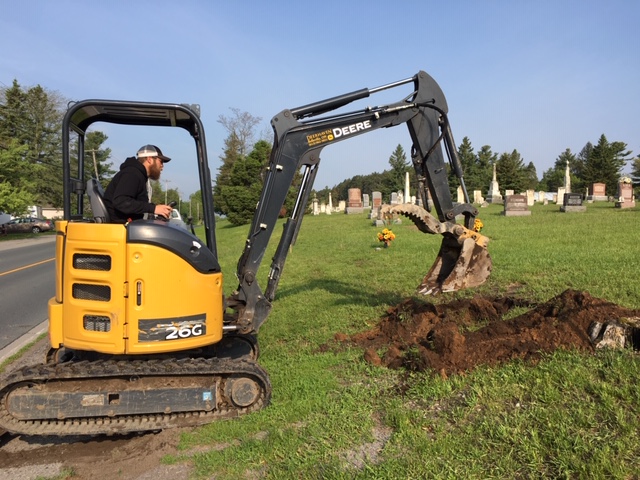 Lymans Landscaping | 7 Demorest Rd, Stirling, ON K0K 3E0, Canada | Phone: (613) 391-9692