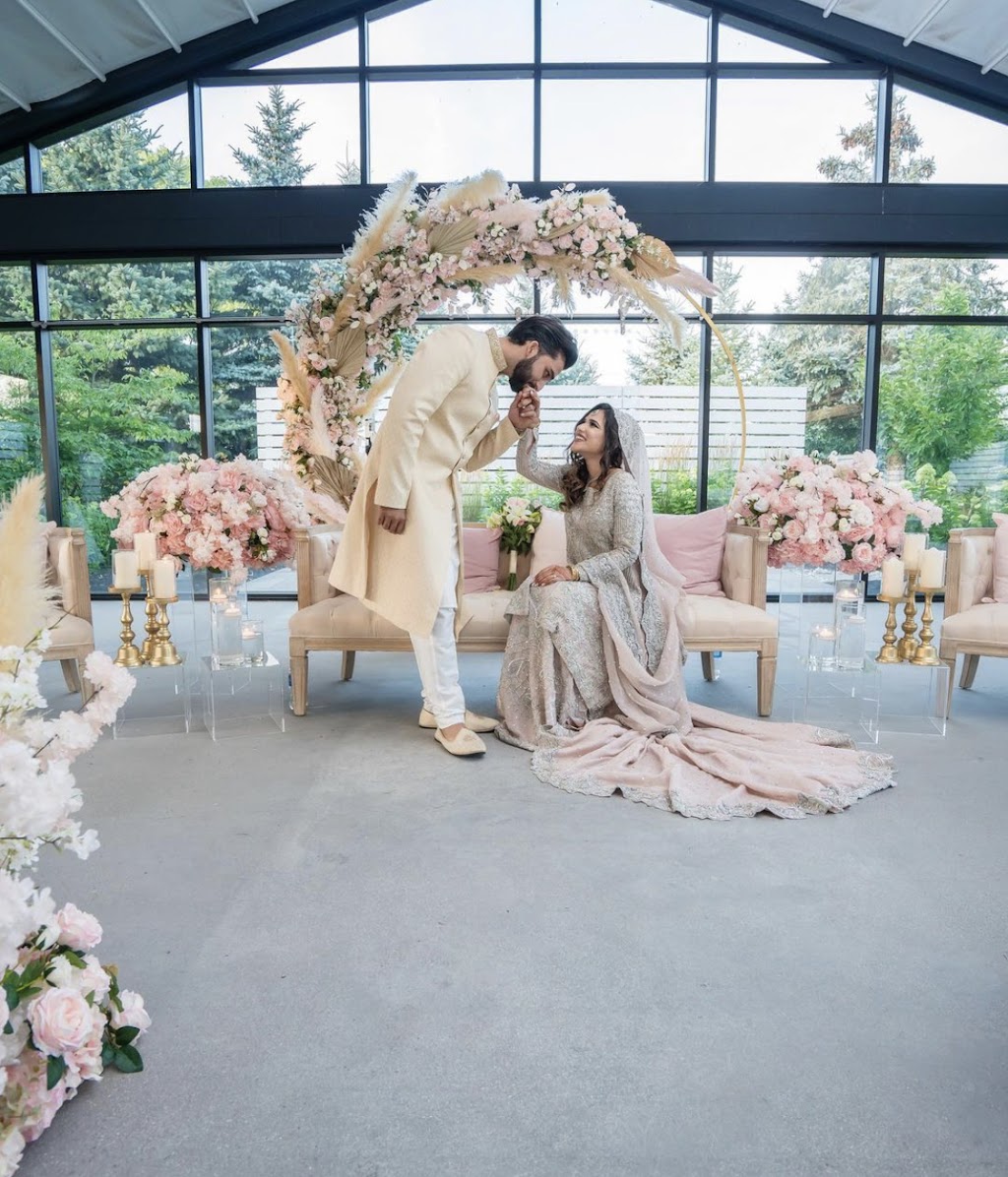 Opulent Event Designs | 3640 Weston Rd Unit #4, North York, ON M9L 1W2, Canada | Phone: (416) 670-2655
