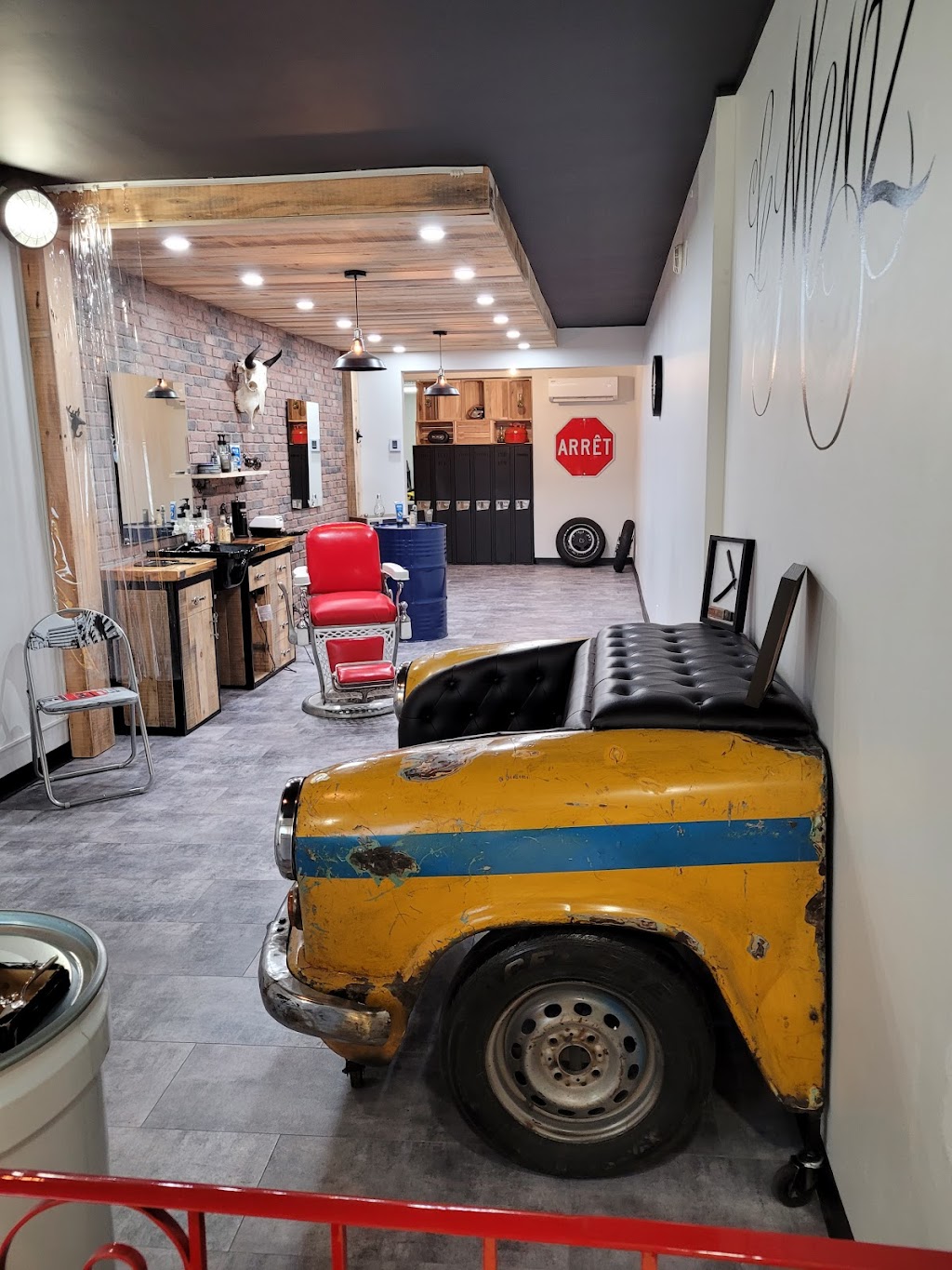 Le Menz | 1339 105e Ave, Shawinigan, QC G9P 1M2, Canada | Phone: (819) 531-1302